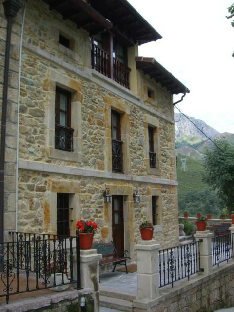 Apartamentos Rurales La Husteriza Ruenes 외부 사진